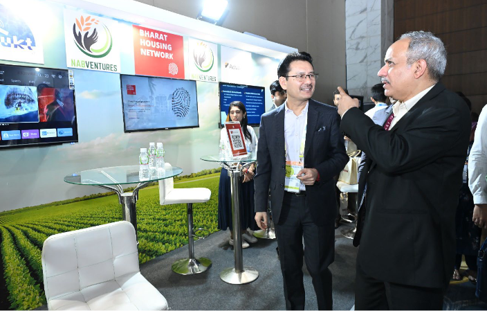 shri-GS-Rawat,-DMD-at-the-NABARD sponsored Stalls at GFF 2024