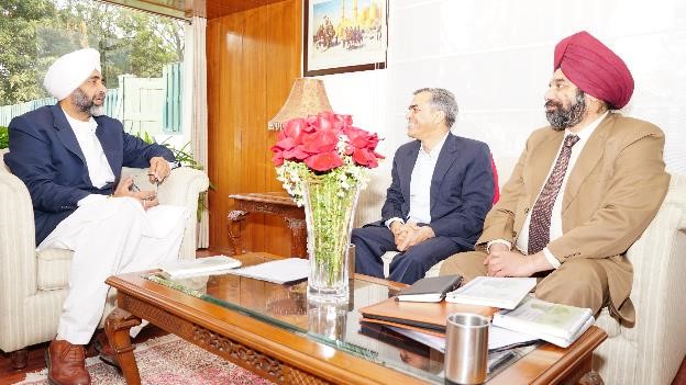 Discussion with Hon'ble Finance Minister of Punjab Shri Manpreet Singh Badal